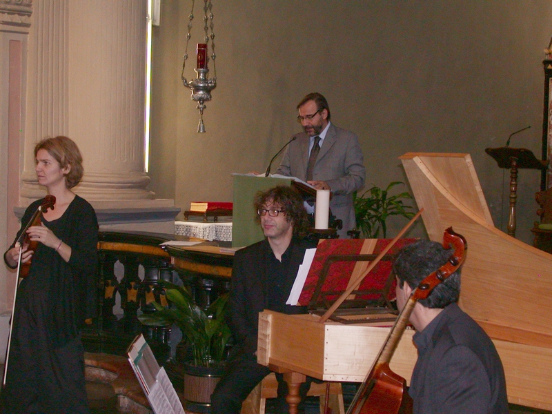 Presentazione introduttiva del Concerto da parte di Marco Devecchi.