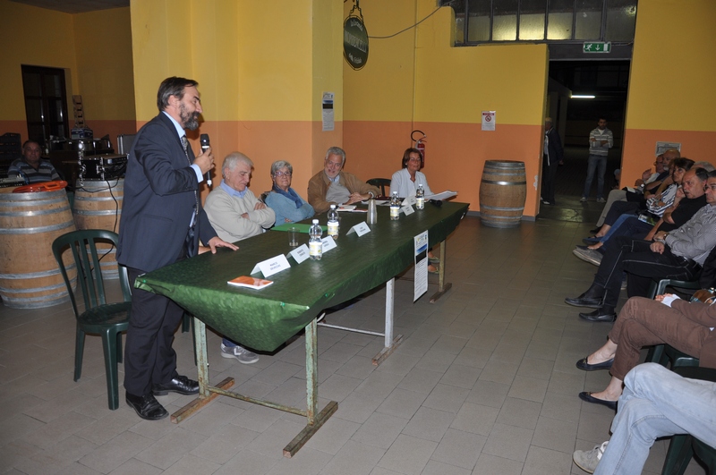 Relazione di Marco Devecchi, Vice Presidente del Centro studi sul paesaggio culturale del Monferrato e Presidente dell Ordine dei Dottori agronomi e forestali della Provincia di Asti e Presidente dell Osservatorio del Paesaggio per il Monferrato e l Astigiano.