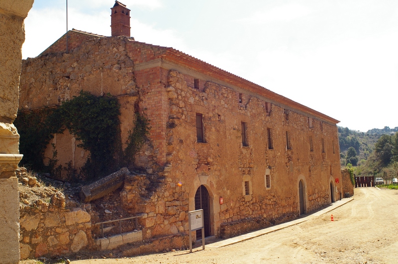 Veduta del Monastero di Santa Maria d Escaladei nel Priorat in Catalogna.