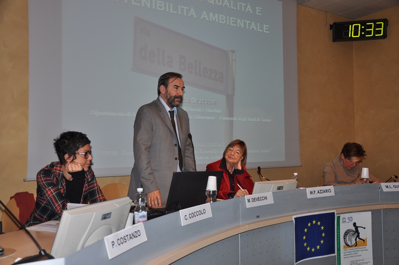 Relazione del Prof. Marco Devecchi (Dipartimento di Scienze agrarie, forestali e alimentari dell Università di Torino) su "Paesaggio di qualità e sostenibilità ambientale" al Convegno inaugurale del percorso formativo DESS "Decennio dell Educazione allo Sviluppo Sostenibile: Agricoltura, Alimentazione, Salute" .