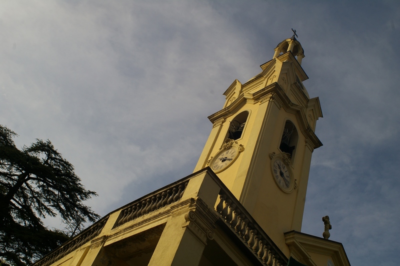 Veduta della Chiesa di San Lorenzo di Primeglio a Passerano Marmorito.
