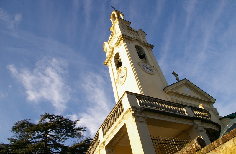 Veduta della Chiesa di San Lorenzo a Primeglio di Passerano Marmorito.