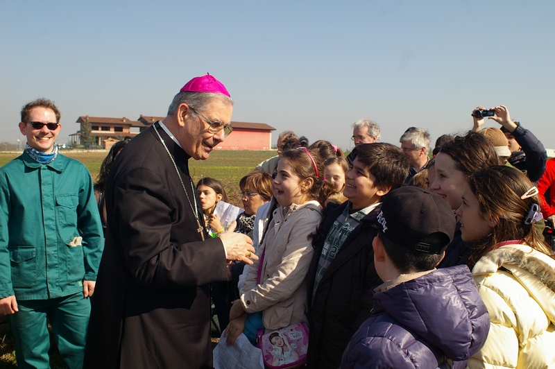 Saluto di S.E. il Vescovo di Asti, Mons. Francesco Ravinale, ai bambini di Villanova d Asti.
