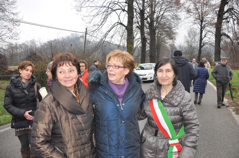 Foto ricordo con Silvana Marocco e Maria Vittoria Gatti (Associazione I nostri tigli) e la Sindachessa Marina Conti di Montafia.