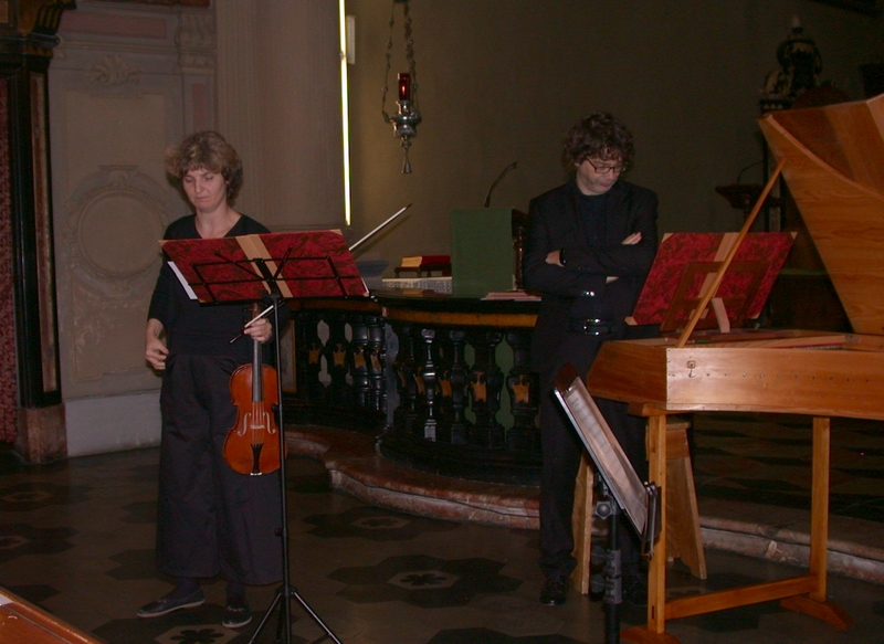 Concertisti: Luisa Ratti, violino barocco, e Marco Vincenzi, clavicembalo.