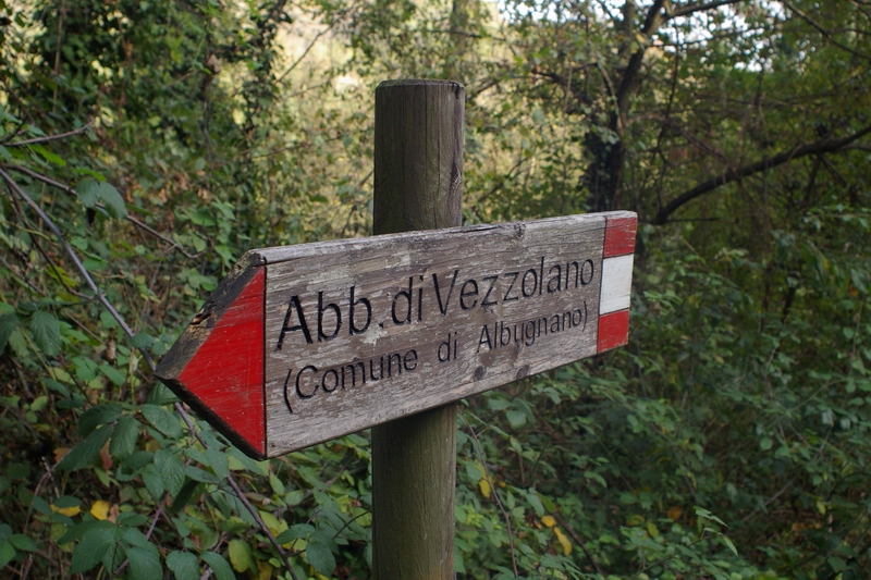 In cammino verso la Canonica di Santa Maria di Vezzolano