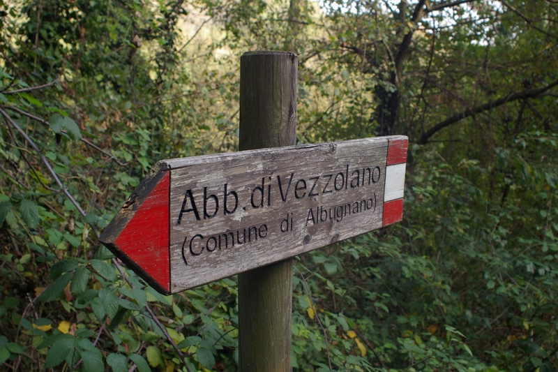 In cammino verso la Canonica di Santa Maria di Vezzolano