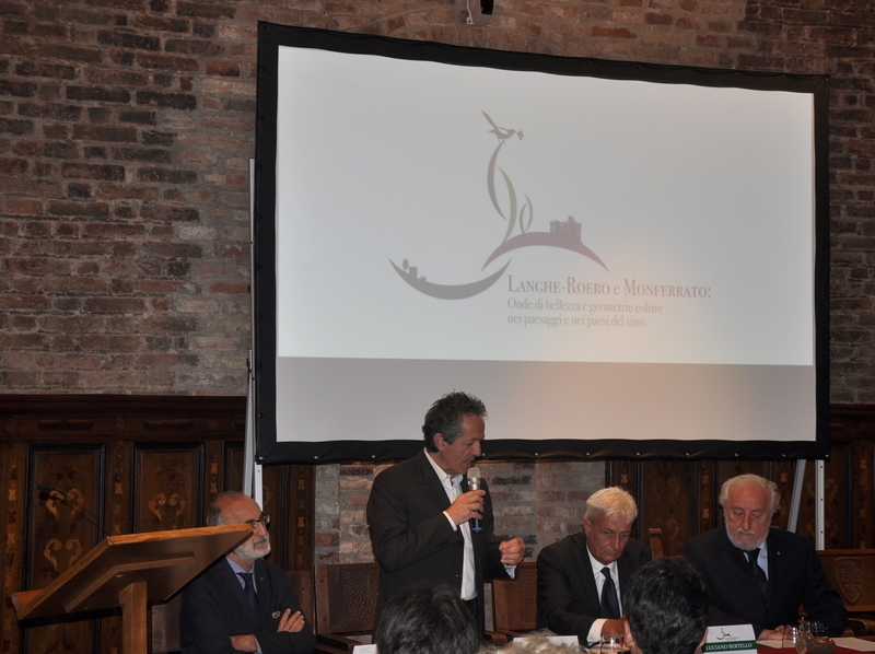 Saluto da parte dell Assessore all Agricoltura Giorgio Ferrero della Regione Piemonte. [Foto di Franco Olivero].