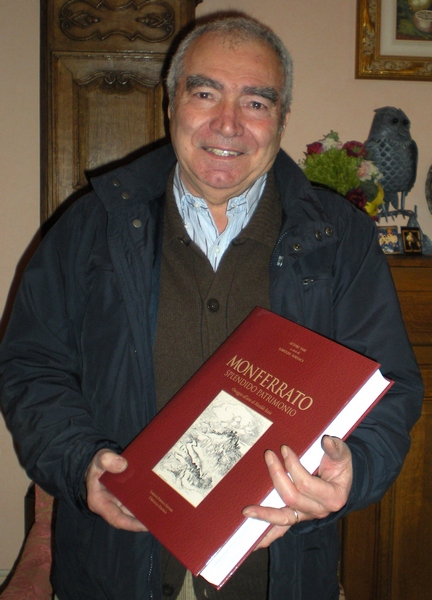 Presentazione con orgoglio del Libro "Monferrato Splendido Patrimonio" da parte dell ideatore ed editore, Lorenzo Fornaca.