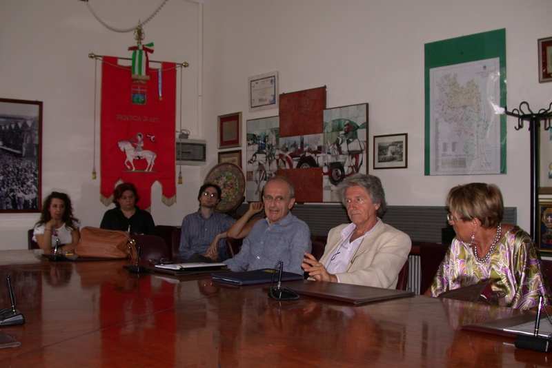 Riflessione del Dirigente Ing. Paolo Biletta  sul tema "Richiesta di tutela del viale alberato storico di Villafranca d Asti (Ex-SS 10 Padana inferiore) ai sensi della Legge 10 del 2013".