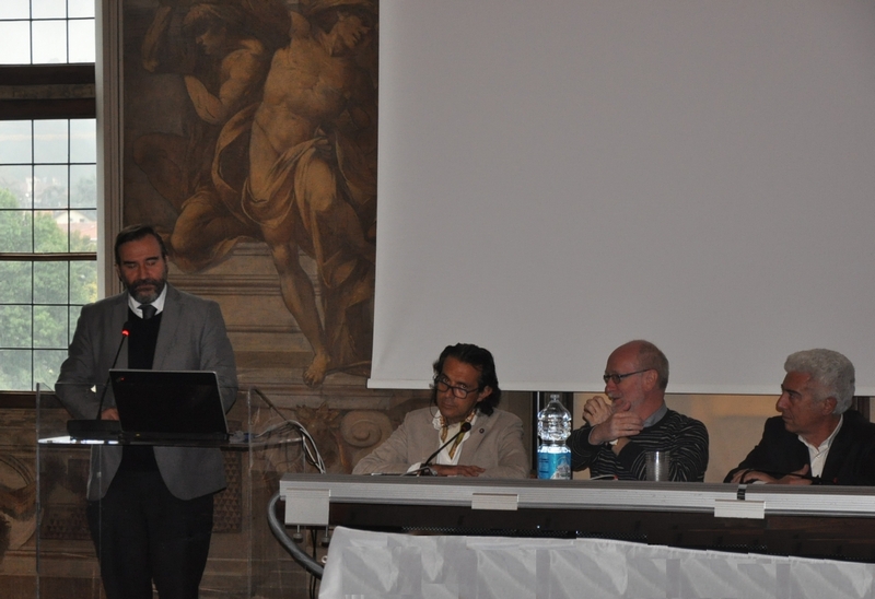 Saluto introduttivo da parte del Prof. Marco Devecchi, Osservatorio del Paesaggio per il Monferrato e l Astigiano [Foto di Luca Battisti].