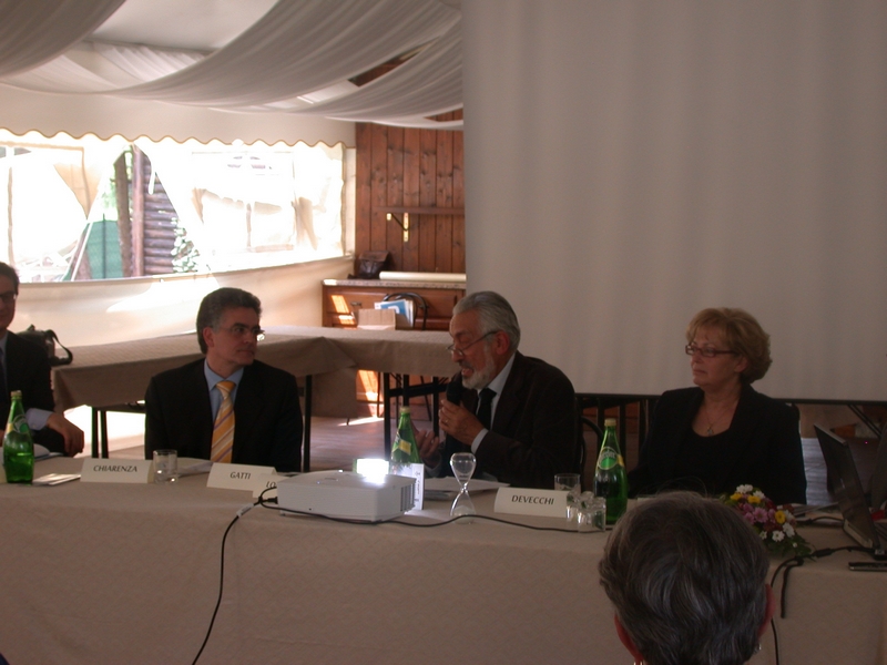 Introduzione da parte del Moderatore, Avv. Emilio Lombardi, del Dott. Claudio Chiarenza, Magistrato della Corte dei Conti.