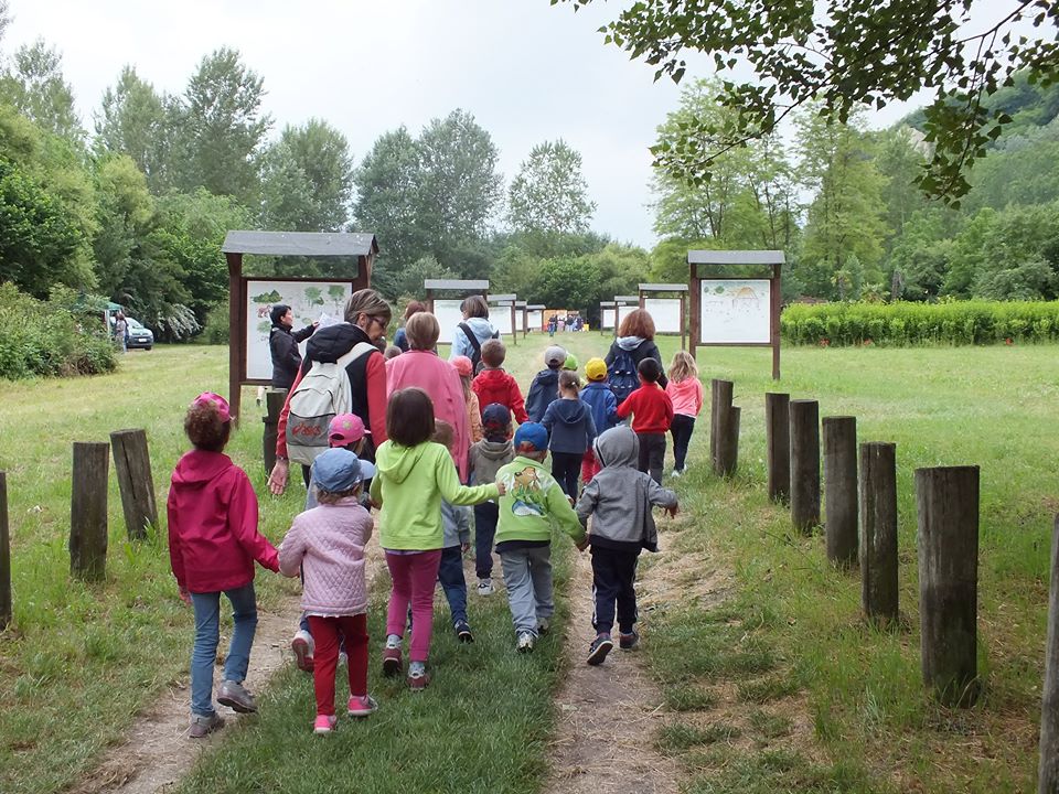 Avvio della Festa sul Tanaro delle Scuole astigiane in occasione della "Giornata mondiale dell ambiente" presso il Parco delle Rocche in Località Premes ad Antignano d Asti.