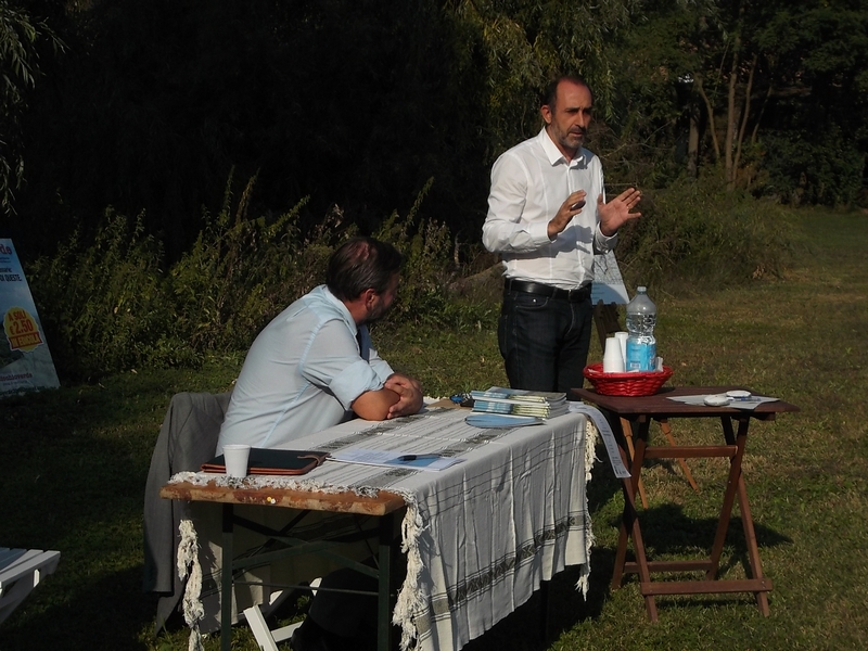 Contributo di riflessione sul tema della Dichiarazione di notevole interesse pubblico del Lago di Arignano da parte del Consigliere regionale Elvio Rostagno [FOTO DI ANGELO PORTA]. 