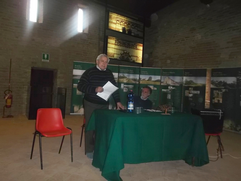 Introduzione da parte del Prof. Dario Rei (Associazione Frutteto di Vezzolano) della conversazione del Prof. Mario Gallina (Docente di storia bizantina all Università di Torino) su "Il Monferrato e Bisanzio, ai tempi di Vezzolano".