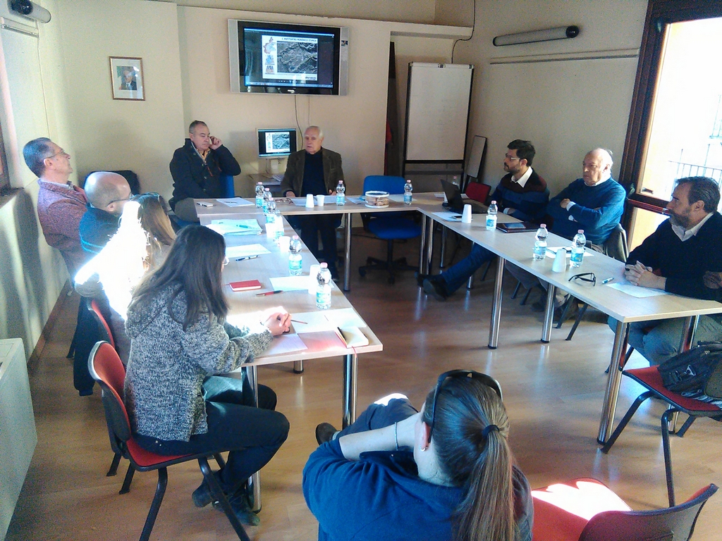 Proposta da parte del Prof. Valerio Di Battista (Presidente della Rete degli Osservatori del Paesaggio del Piemonte) di elezione del nuovo Presidente nella persona della Prof.ssa Daniela Bosia [Foto di Carlo Bidone].