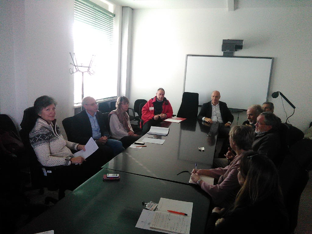 Momento di confronto sulle attività future da mettere in essere alla luce dell avvenuta approvazione del Piano paesaggistico regionale tra gli Osservatori del Paesaggio del Piemonte e la Regione Piemonte - Assessorato all Urbanistica  [Foto di Carlo Bidone].