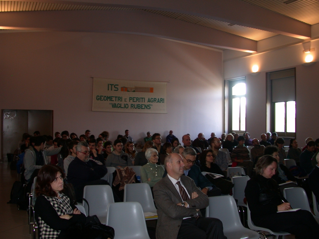 Veduta del folto ed interessato pubblico presente al Convegno.