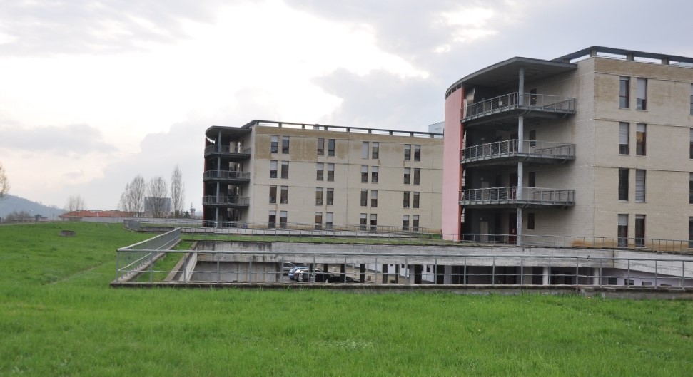 Veduta delle aree verdi di pertinenza dell Ospedale Cardinal Massaia di Asti, oggetto di una proposta di valorizzazione in termini di innovativo "Parco della Salute".