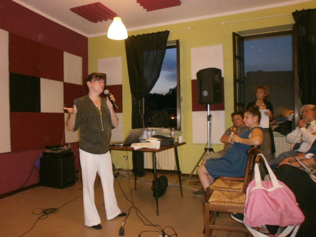 Introduzione di Antonella Lucio (Presidente del Comitato "Amici di Canuto").