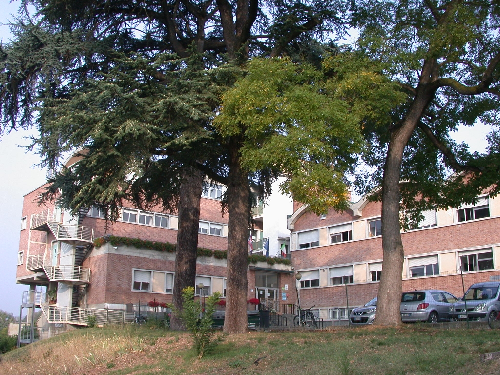 Veduta dell Istituto di Istruzione Superiore "G. Penna" di Asti.