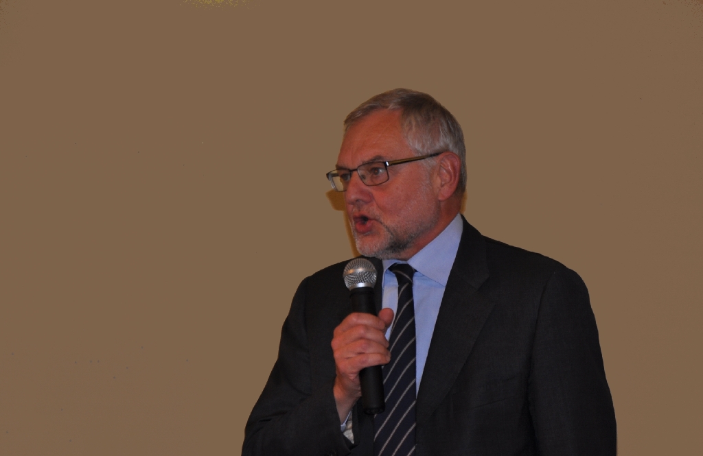 Riflessione sul tema della riattivazione Linea ferroviaria Asti-Alba da parte dell Assessore regionale ai trasporti del Piemonte, Dott. Francesco Balocco.