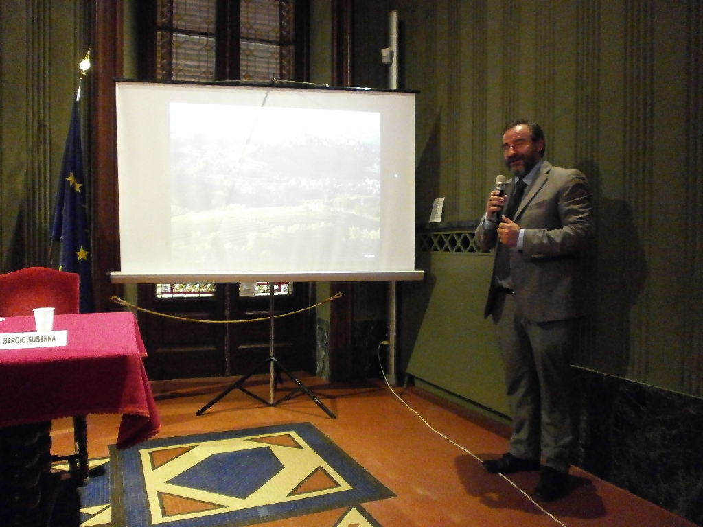 Relazione del Prof. Marco Devecchi (Facoltà di Agraria dell Università di Torino) su "Il Paesaggio delle Langhe-Roero: sfide ed opportunità future in campo agronomico".