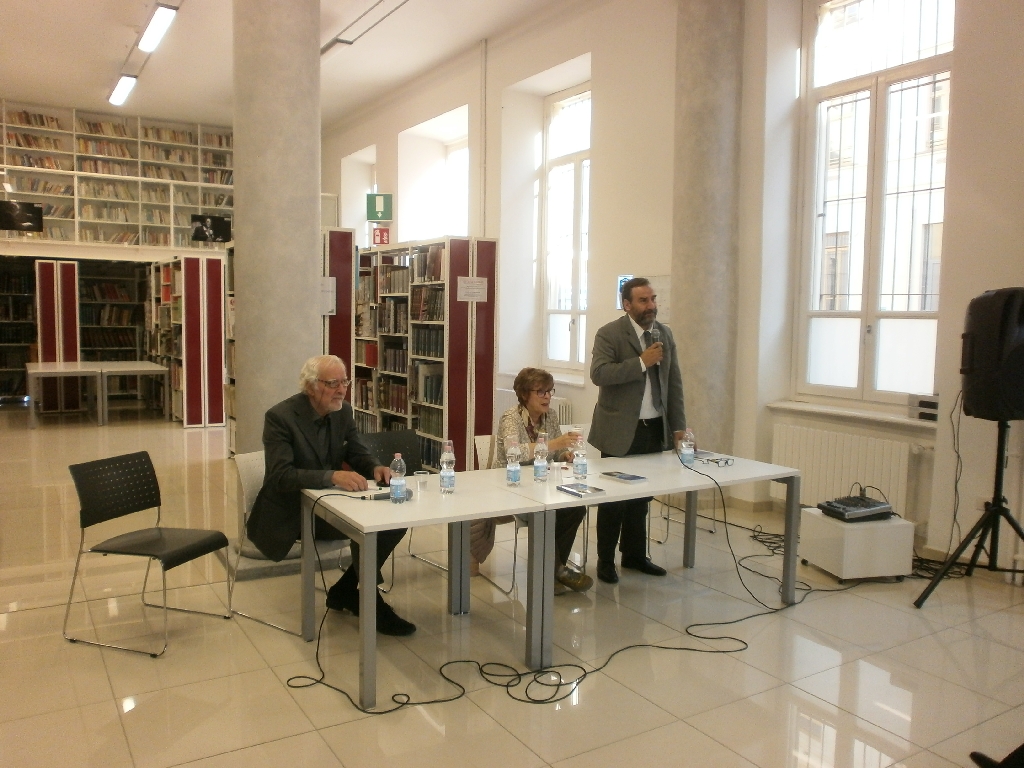 Intervento di Marco Devecchi, docente Università di Torino, Presidente dell Osservatorio del Paesaggio per il Monferrato e l Astigiano [Foto di Lara Vaglienti].