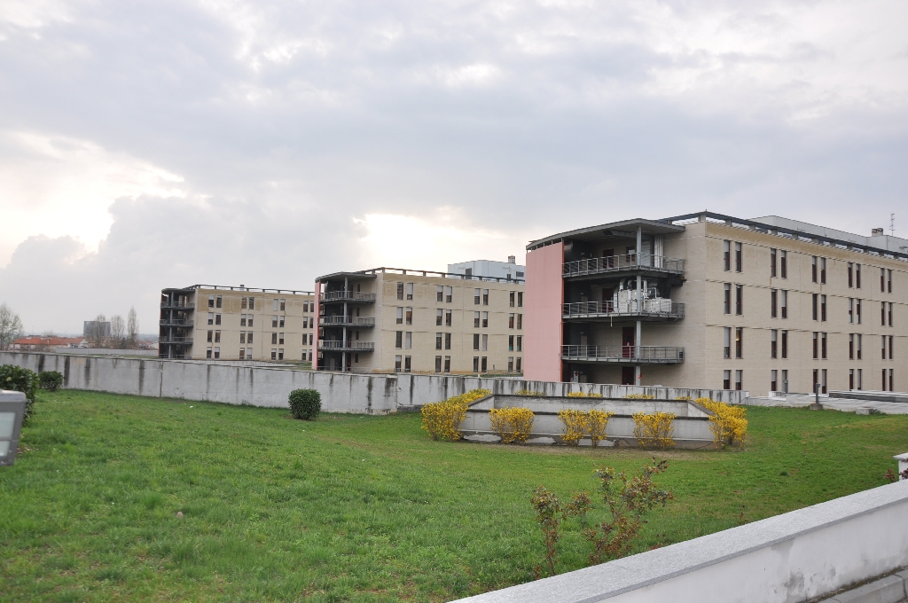 Veduta delle aree verdi di pertinenza dell Ospedale Cardinal Massaia di Asti caratterizzate da grandi opportunità in termini di realizzazione di un grande "Parco della salute", quale eccellenza della struttura ospedaliera.