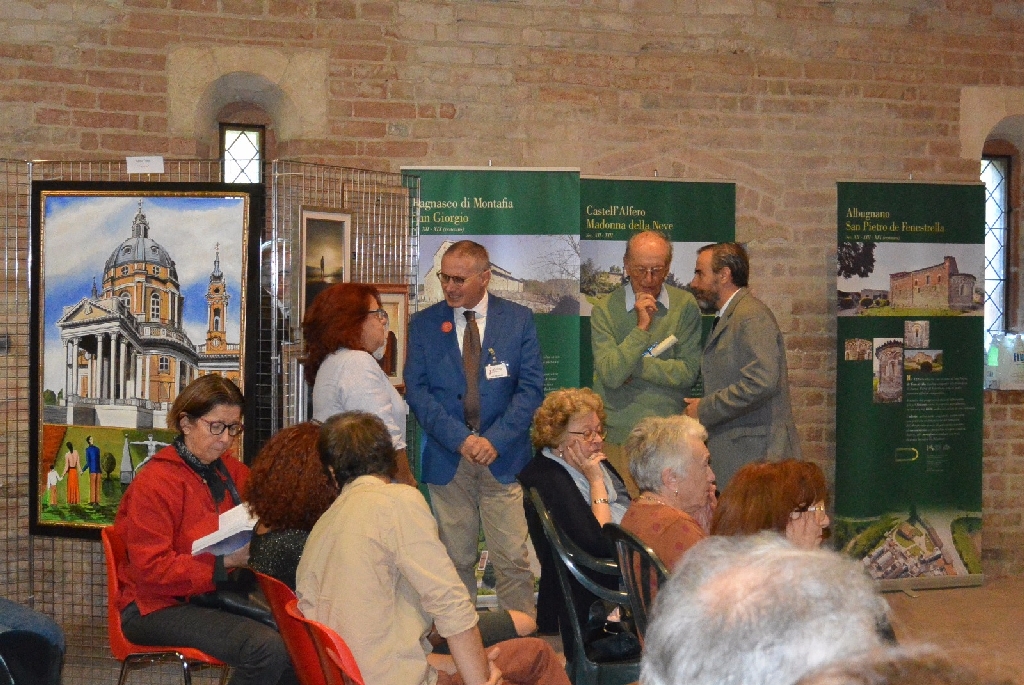 Momento della Cerimonia di consegna del Premio "Alfiere del Paesaggio 2018" ai Quaderni di Muscandia [FOTO  di Paola Grassi].