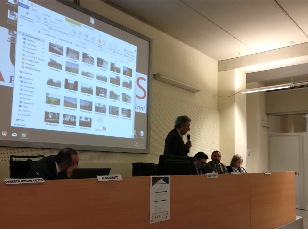 Relazione del Dottore Agronomo ERNESTO DOGLIO COTTO su "Accedere, vedere, sentire" [Foto di Carlo Bidone].