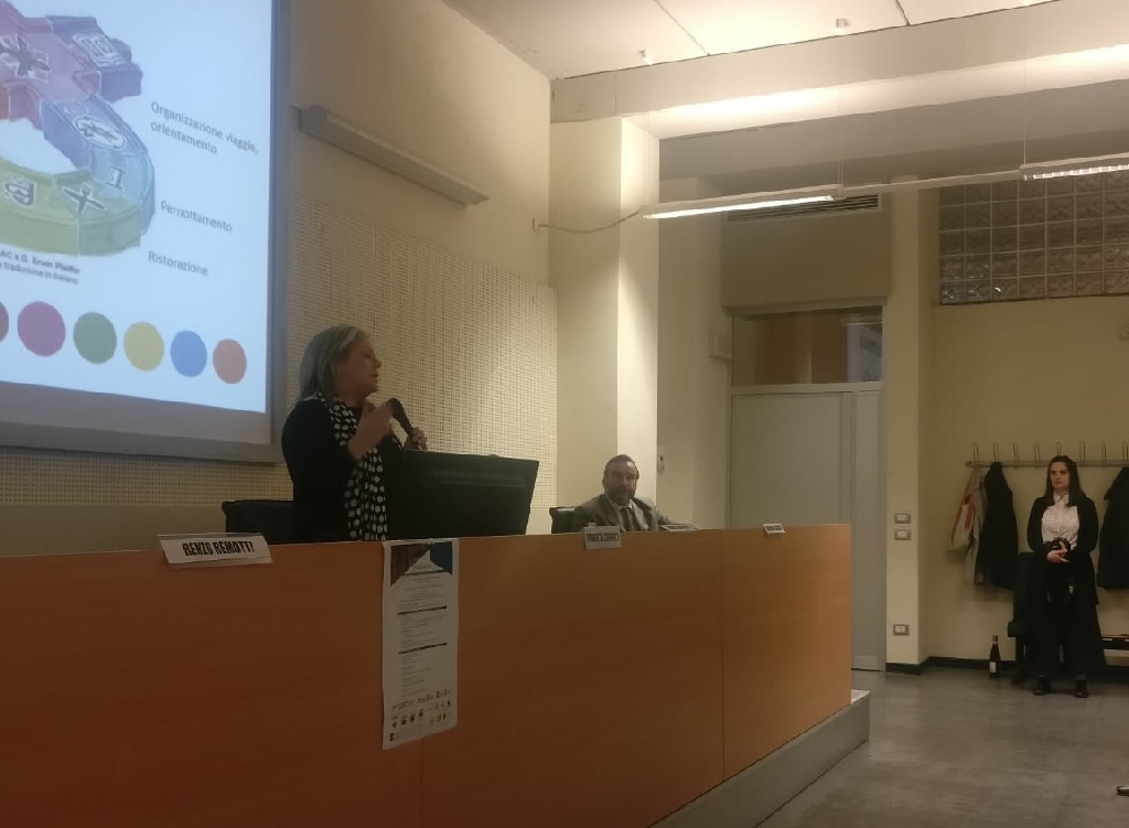 Relazione della Dott.ssa BARBARA BASACCO, IsITT - Istituto Italiano per il Turismo per tutti, su "Paesaggio accessibile: il ruolo delle imprese" [Foto di Carlo Bidone].