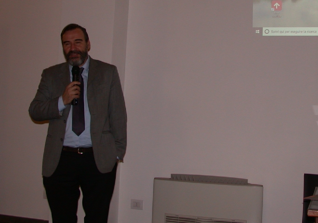 Intervento conclusivo di Marco Devecchi, Direttore dell Osservatorio del paesaggio per il Monferrato e l Astigiano [Foto di Massimo Badino].