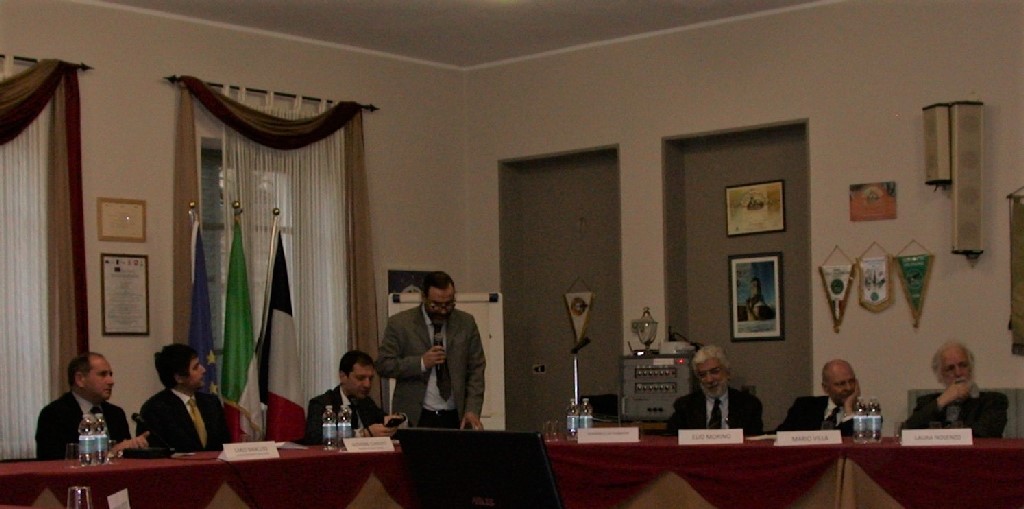 Introduzione ai temi del Convegno da parte del Moderatore, Prof. Marco Devecchi (Tavolo tecnico) [Foto di Erildo Ferro].