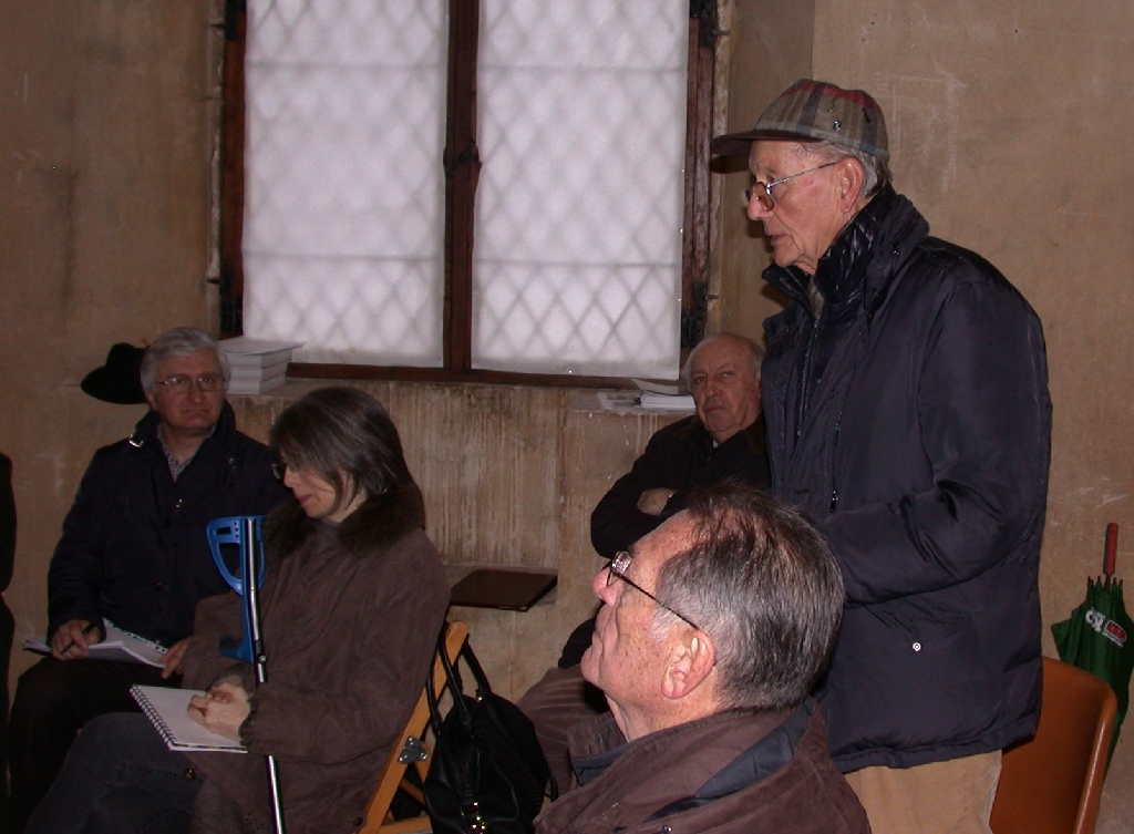 Saluto introduttivo da parte dell Ing. Francesco Garetto dell Associazione "In collina" [FOTO di Silvio Garlasco].