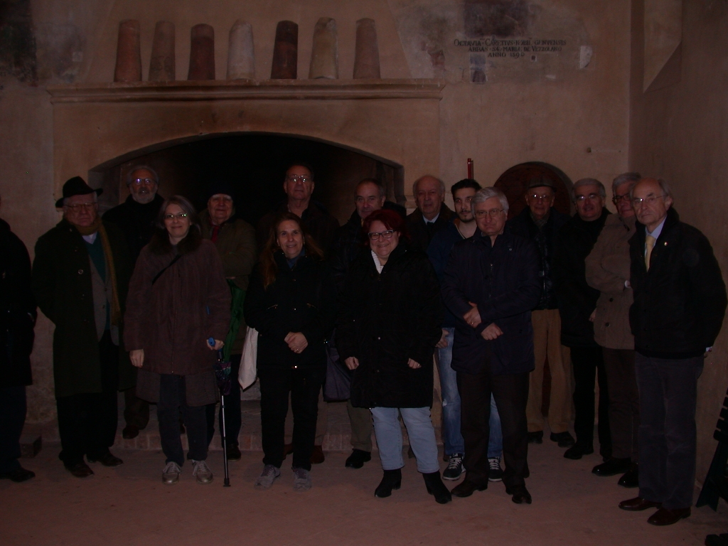 Foto ricordo al termine della riunione della Rete degli Osservatori del paesaggio del Piemonte. Da (sx): Arch. Dino Barrera, Dott. Franco Bartocci, Dott.ssa Patrizia Garzena, Prof. Valerio Di Battista, Prof.ssa Daniela Bosia (Presidente della Rete degli Osservatori del paesaggio), Dott. Roberto Pozzi, Arch. Diego Corradin, Dott.ssa Valentina Barberis, Dott. Gianpaolo Bardazza, Dott. Angelo Porta, Ing. Francesco Garetto, Dott. Franco Correggia, Dott. Carlo Sansottera e Dott. Ruggero Barenghi.
