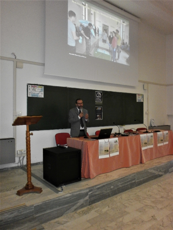 Relazione del Prof. Marco Devecchi, Università di Torino, su "Perché investire nel verde urbano?" [Foto di Paola Grassi].