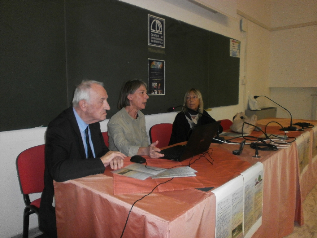 Relazione della Prof.ssa Paola Grassi, editor, su "Io coltivo  il mio giardino" [Foto di Claudio Accomo].