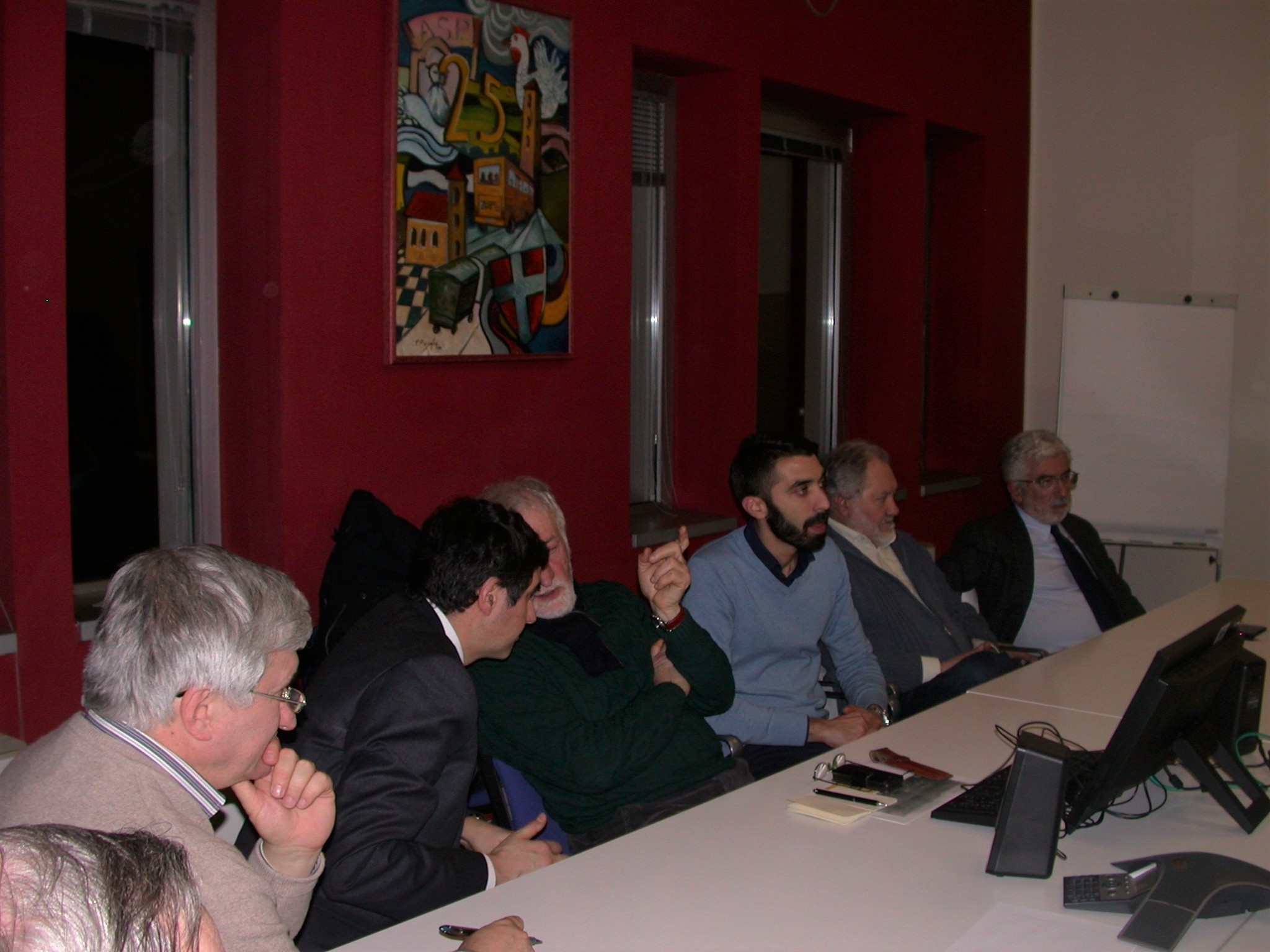 Lavori del Tavolo tecnico per la mobilità sostenibile. Da (sx in senso orario): Angelo Porta, Giovanni Currado, Aldo Pavanello, Mirko Grieco, Giancarlo Dapavo e Domenico Catrambone [FOTO  di Erildo Ferro].