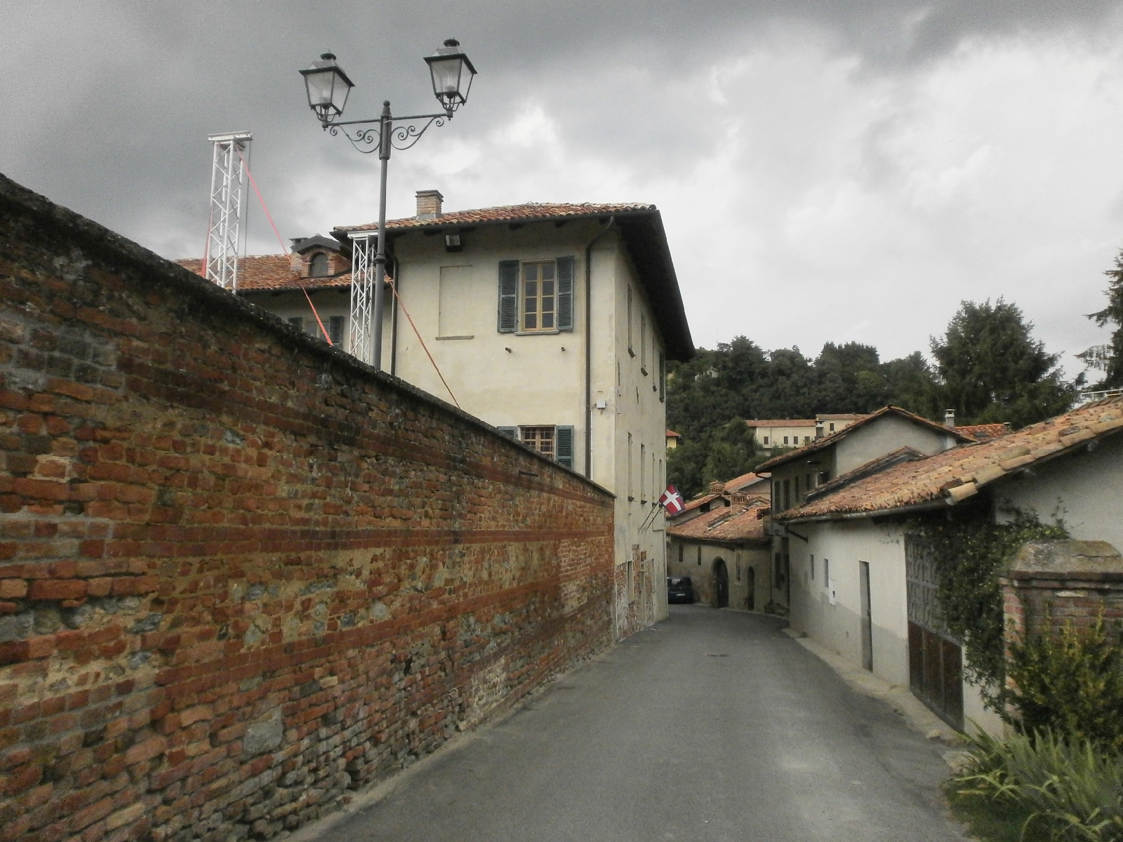 Veduta del bellissimo borgo di Aramengo d Asti, sede presso il Municipio della riunione del Tavolo tecnico per la mobilità sostenibile.