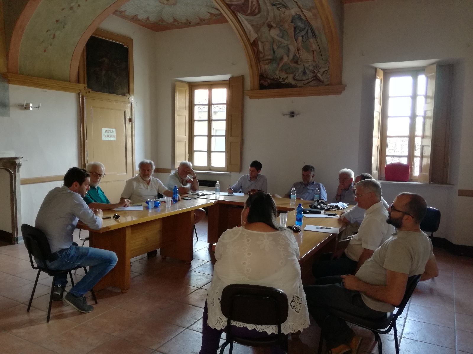 Veduta d insieme dei partecipanti alla riunione del Tavolo tecnico per la mobilità sostenibile per la riattivazione della Linea Asti-Chivasso.