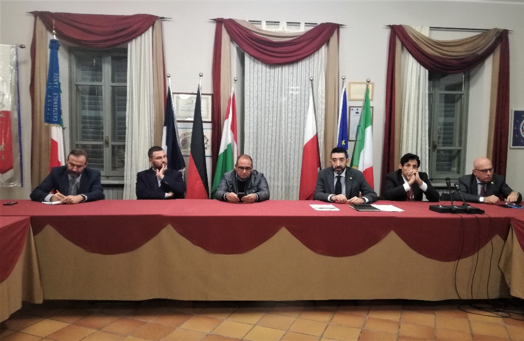 Illustrazione del programma del Viaggio inaugurale del Treno storico di domenica 11 novembre 2018 lungo la Linea Asti - Castagnole delle Lanze - Canelli - Nizza Monferrato [Foto di Riccardo Palma].