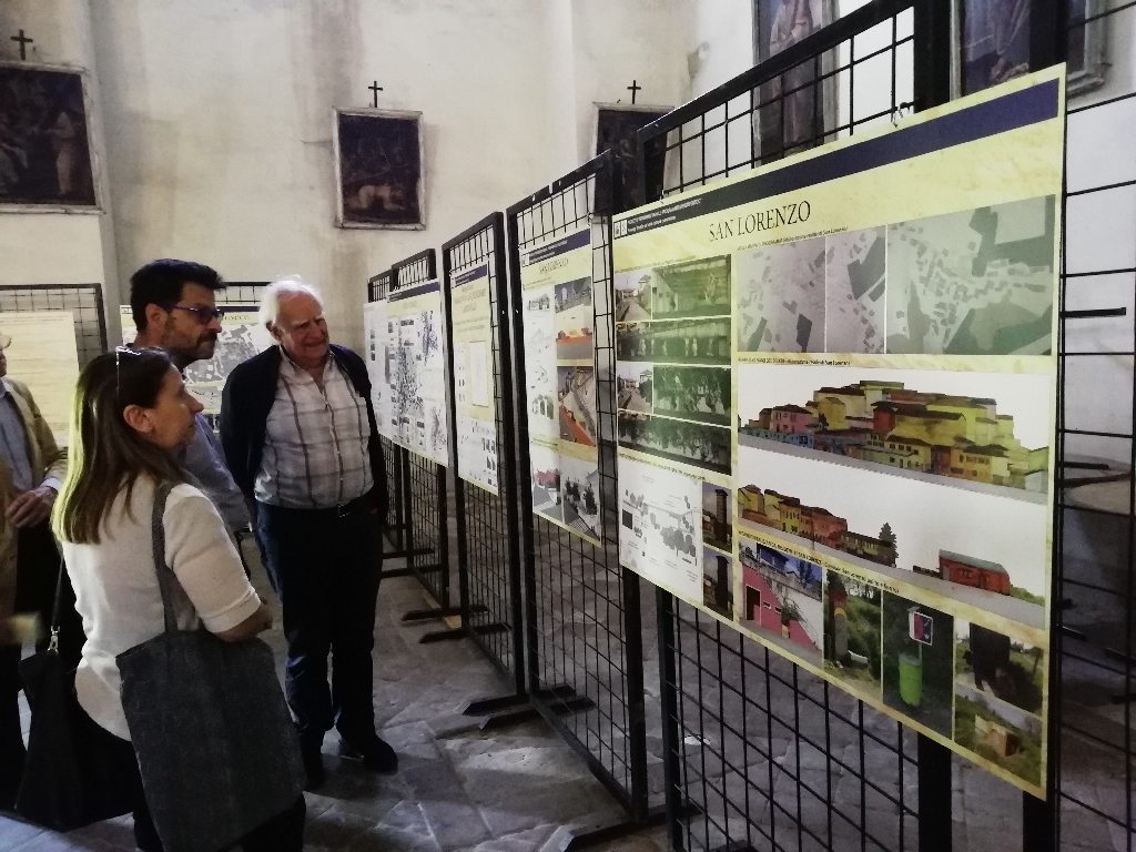 Elaborati esposti alla Mostra conclusiva del progetto: "Patrimonio Vignale programmi di lungo periodo" presso la Chiesa dell Addolorata a Vignale Monferrato.