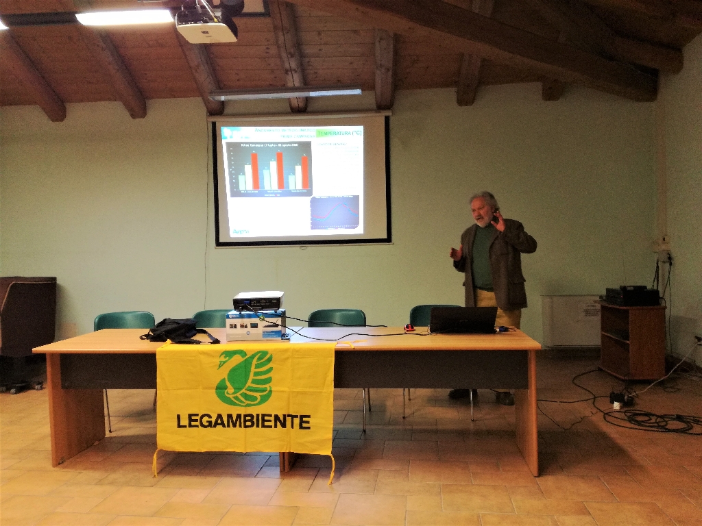 Relazione di Giancarlo Dapavo (Presidente del Circolo Legambiente Gaia di Asti) [FOTO di Riccardo Palma].