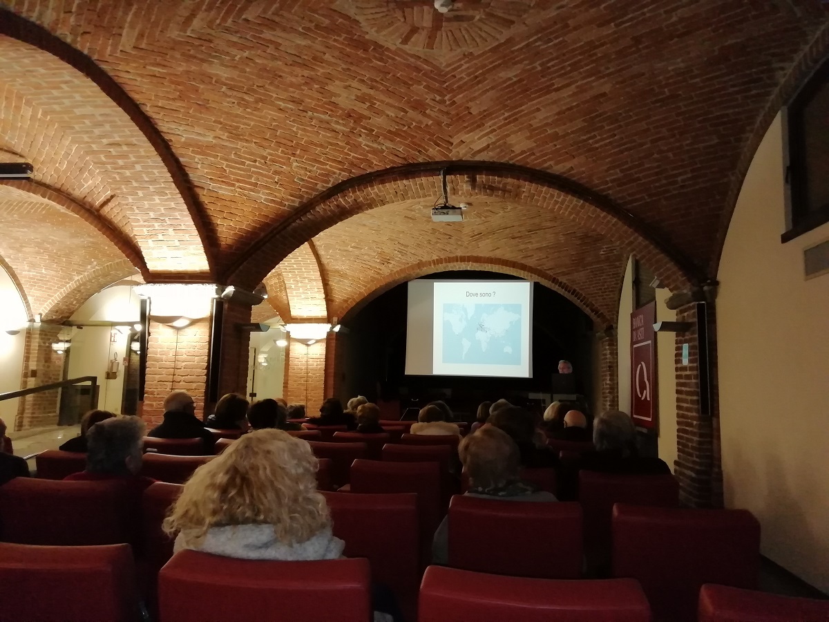 Conferenza presso la Sala convegni della Cassa di Risparmio di Asti del Prof. Enrico Ercole (Università del Piemonte orientale) nell ambito dei corsi dell UTEA di Asti su "L UNESCO  in Terra piemontese"
