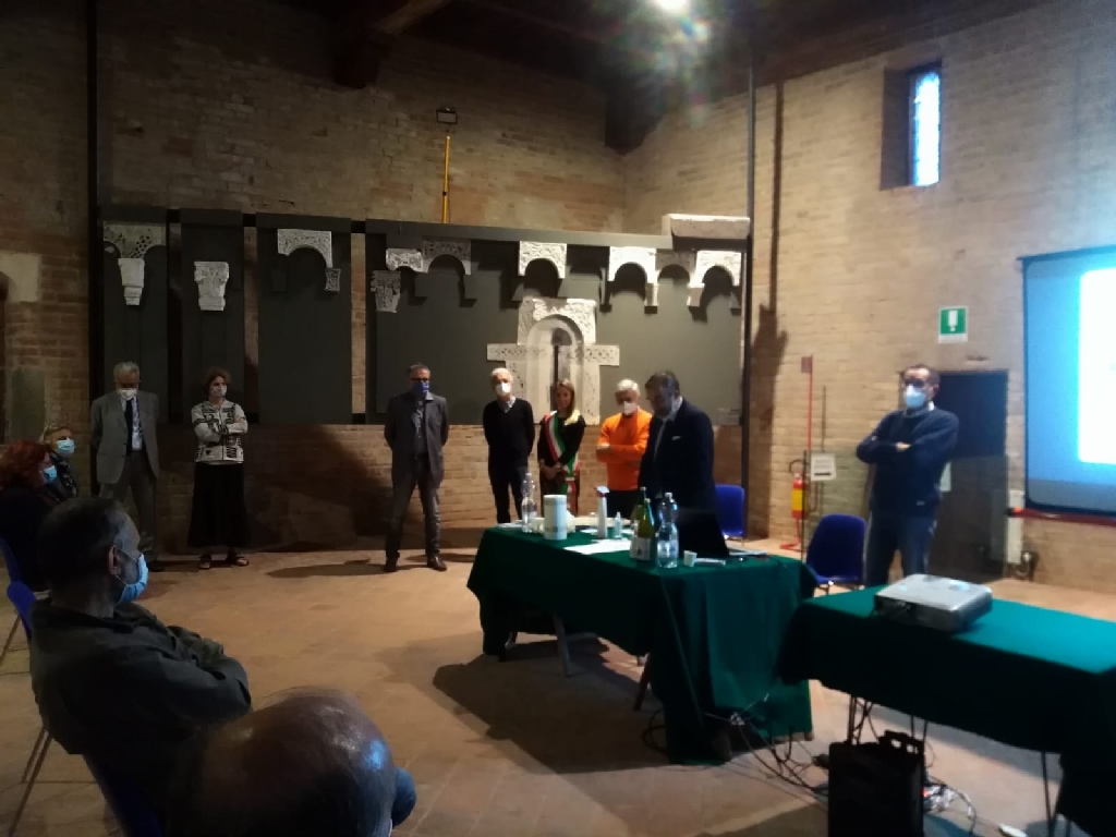 Avvio da parte di Marco Devecchi (Presidente dell'Osservatorio del paesaggio per il Monferrato e l'Astigiano) della Cerimonia di consegna degli Alfieri del paesaggio 2020.