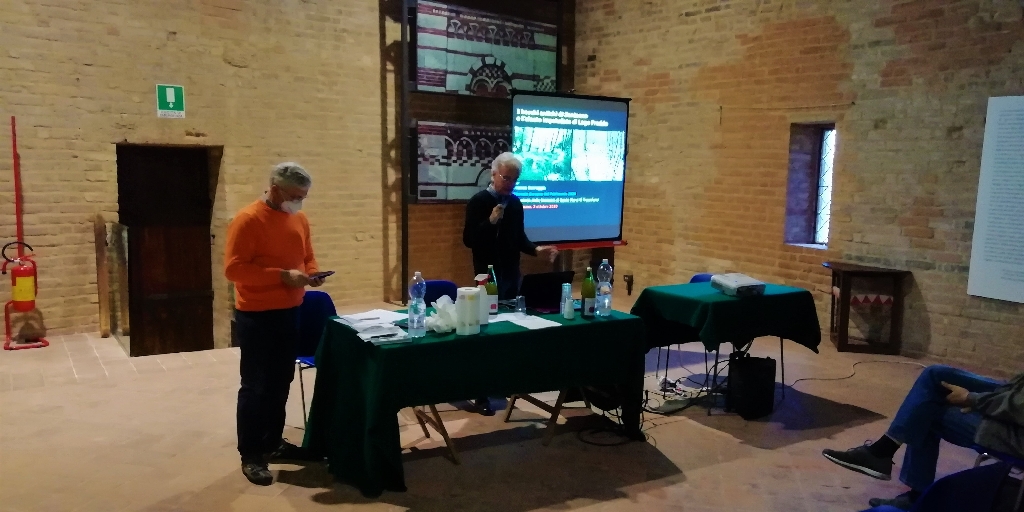 Relazione di Franco Correggia, Presidente Associazione Terra, Boschi, Gente e Memorie, e di Angelo Porta, Presidente Associazione Legambiente Valtriversa su "L alneto impaludato di Lago Freddo, proteggere la biodiversità attraverso la collaborazione Pubblico e Privato".