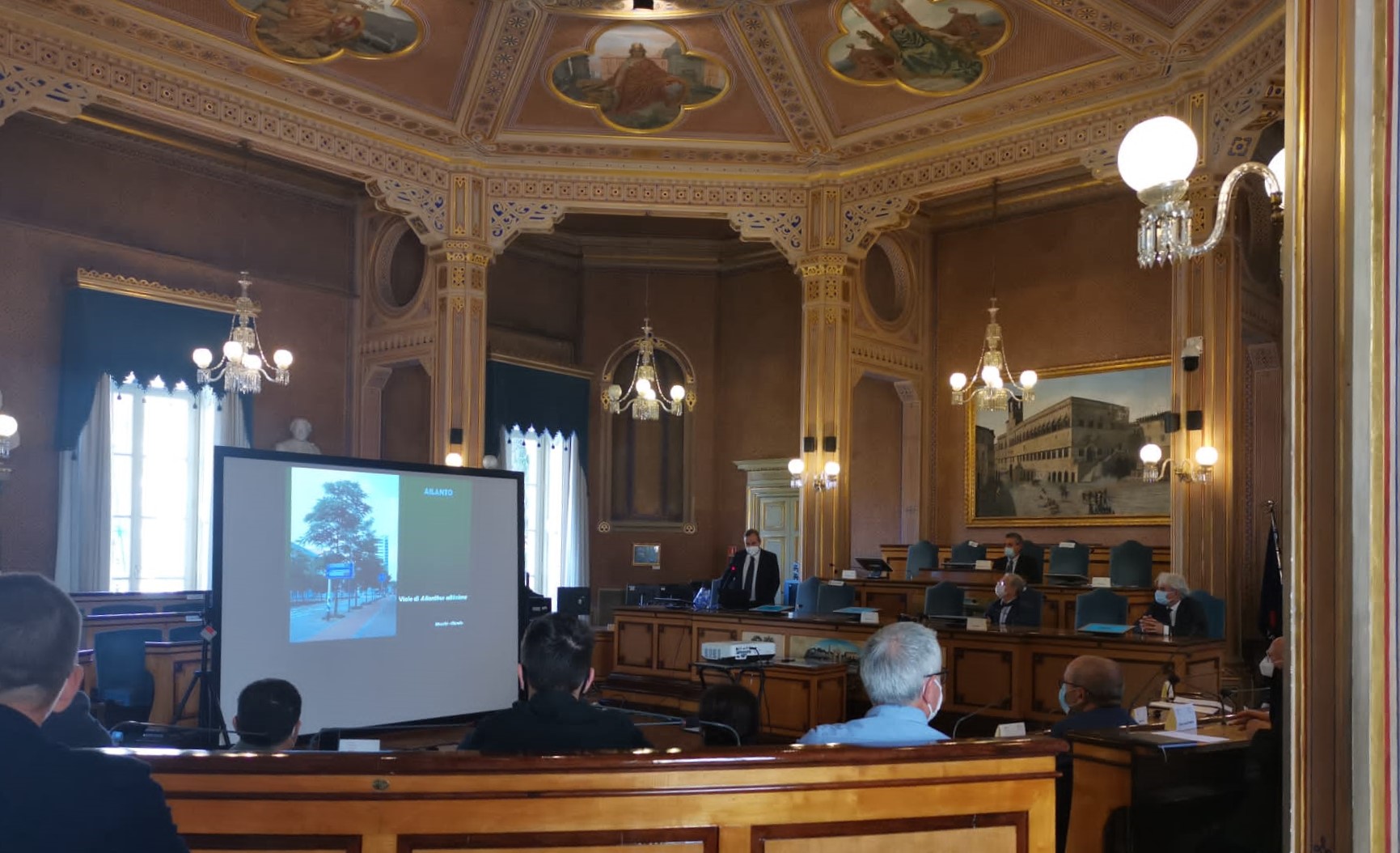 Relazione di Marco Devecchi su "IL PAESAGGIO: UN PATRIMONIO DELLA COLLETTIVITÀ" al Convegno su "Ailanto e paesaggio. La conservazione del patrimonio naturale e culturale regionale" presso la Sala consiliare del Palazzo della provincia di Perugia.