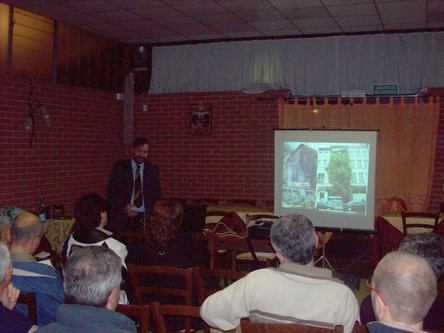 Prof. Marco Devecchi - Osservatorio del Paesaggio per il Monferrato e l'Astigiano - Le potenzialità della vegetazione per una innovativa gestione dell'edificato (Foto Giorgio Brosio).