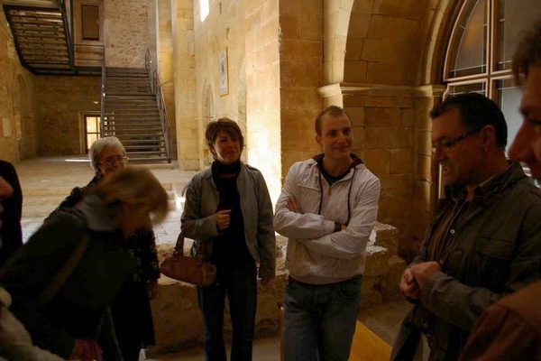 Visita guidata al Monastero di Santa Maria La Real ad Aguilar de Campoo in Spagna. 